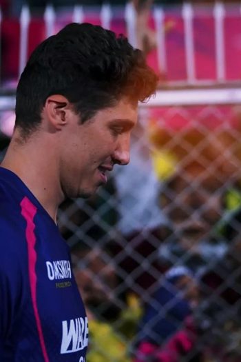 this-ones-on-the-house-xa4c6ns.Click to read full article.