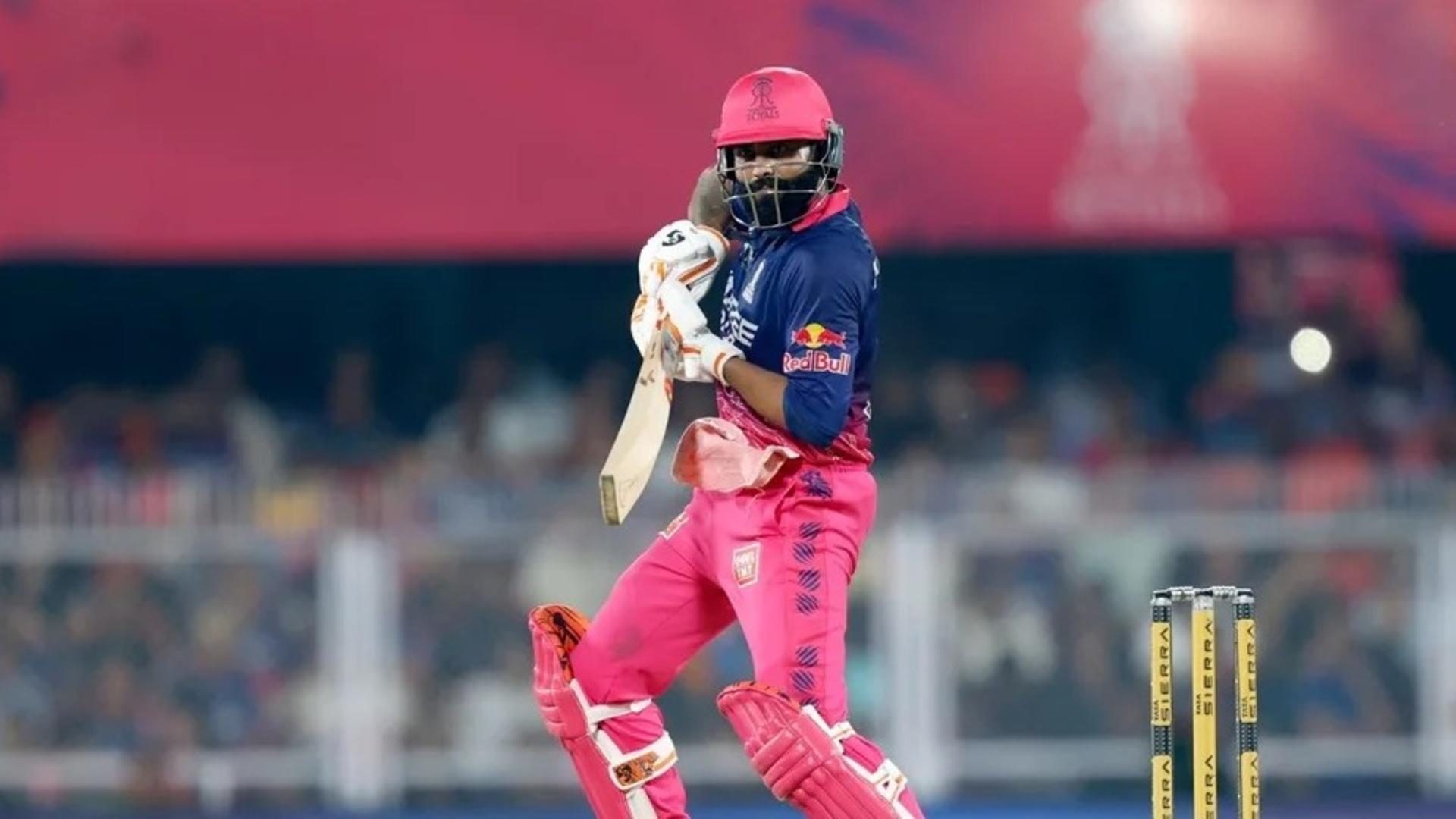 ravindra-jadeja-second-indian-all-rounder-4000-runs-200-wickets-hi.Click to read full article.