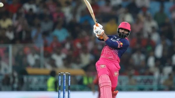 ranji-trophy-2026-27-ravindra-jadeja-century-saurashtra-vs-chhattisgarh-report-hi.Click to read full article.